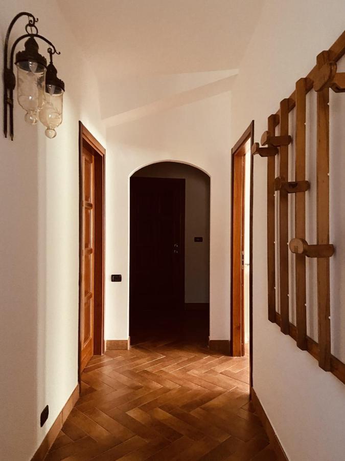 Villa Cipriano Minturno Exteriör bild